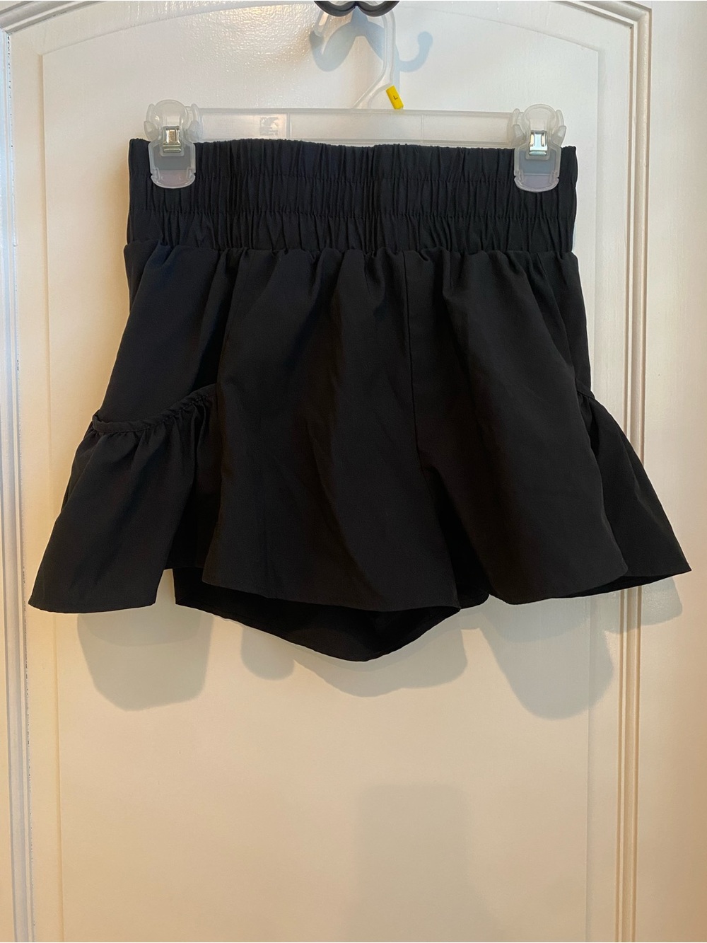Blooming Jelly Black Shorts Medium
